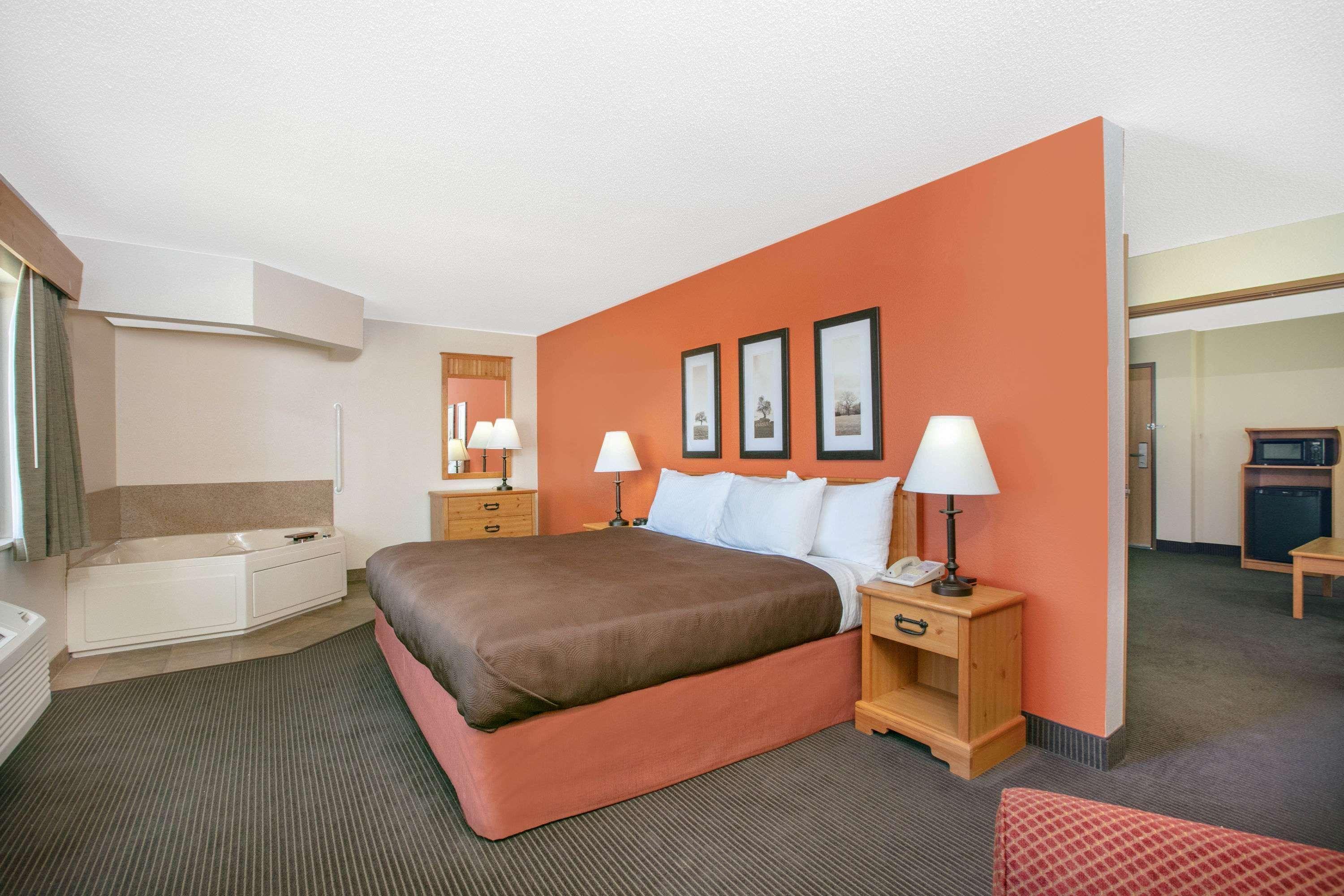 Americinn By Wyndham Sayre Exterior photo